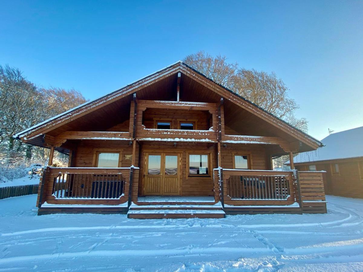 Pine Lodge Gorebridge Bagian luar foto