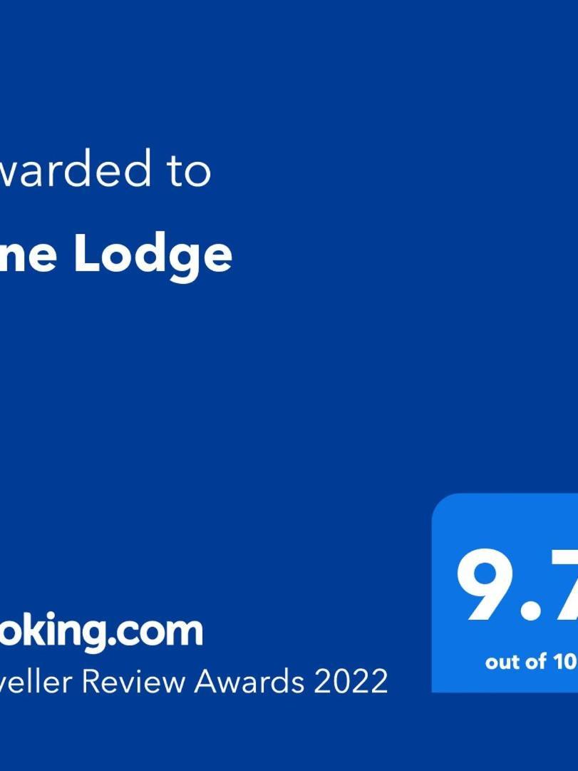 Pine Lodge Gorebridge Bagian luar foto